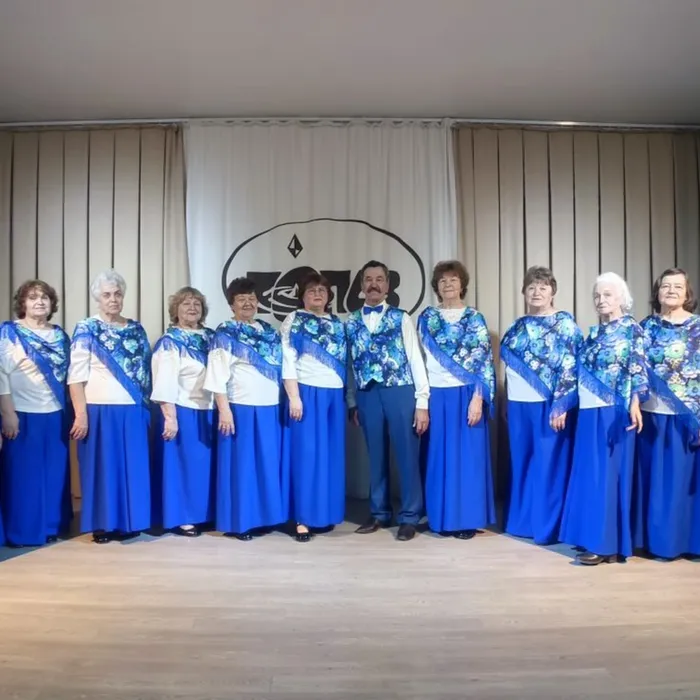 Вокальный&nbsp;ансамбль&nbsp;«Калина&nbsp;красная»&nbsp;подарил&nbsp;праздник&nbsp;отдыхающим&nbsp;санатория&nbsp;«Топаз»