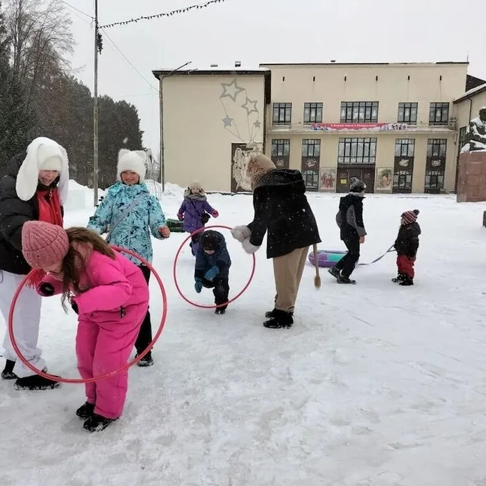«Загадки&nbsp;Нового&nbsp;года»:&nbsp;праздник&nbsp;веселья&nbsp;и&nbsp;хорошего&nbsp;настроения&nbsp;на&nbsp;площади&nbsp;ДК&nbsp;им.&nbsp;Горького