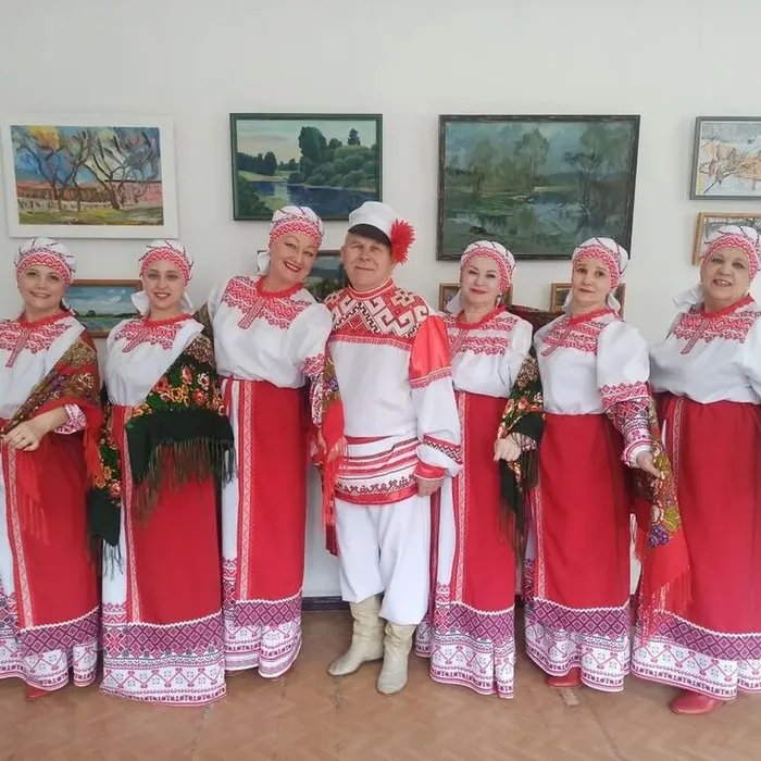 Родной город в песнях и красках