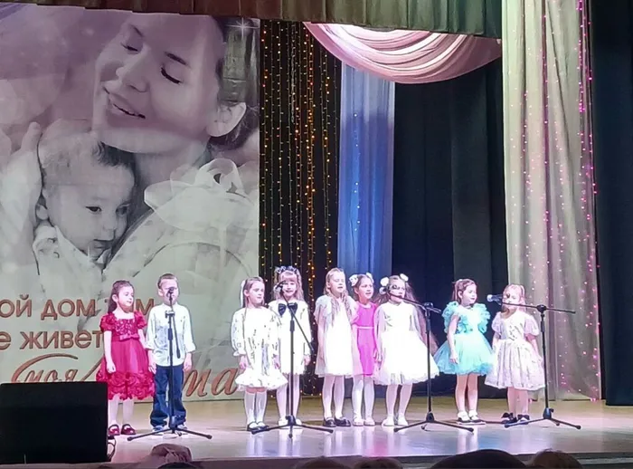 photo_5280671864374104188_y