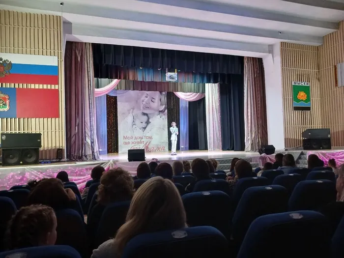 photo_5280671864374104187_y