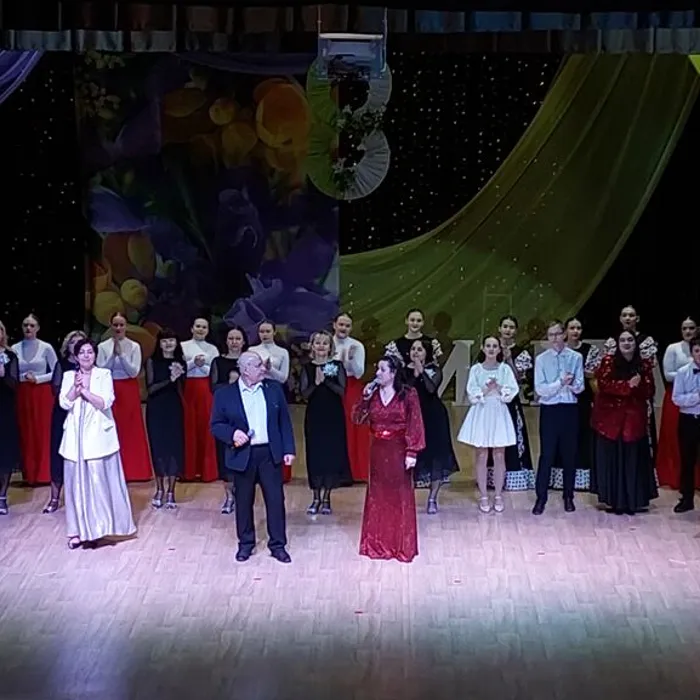 Праздничный концерт к 8 Марта